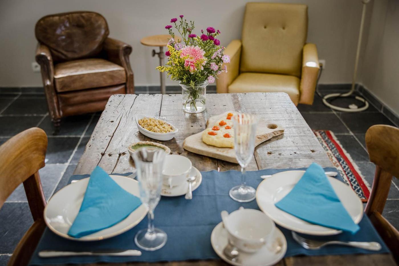 B&B Art.14 Morkhoven Bagian luar foto